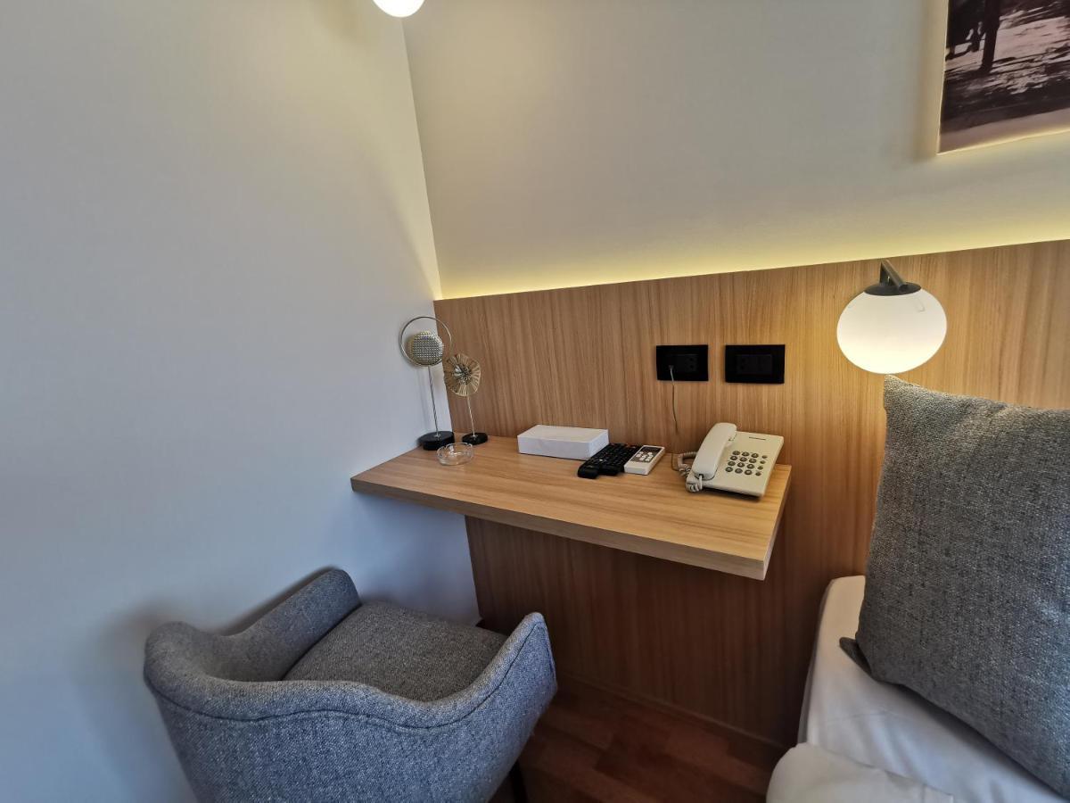 Green Plaza Inn "'Business &Families Only"' Alexandria Ngoại thất bức ảnh