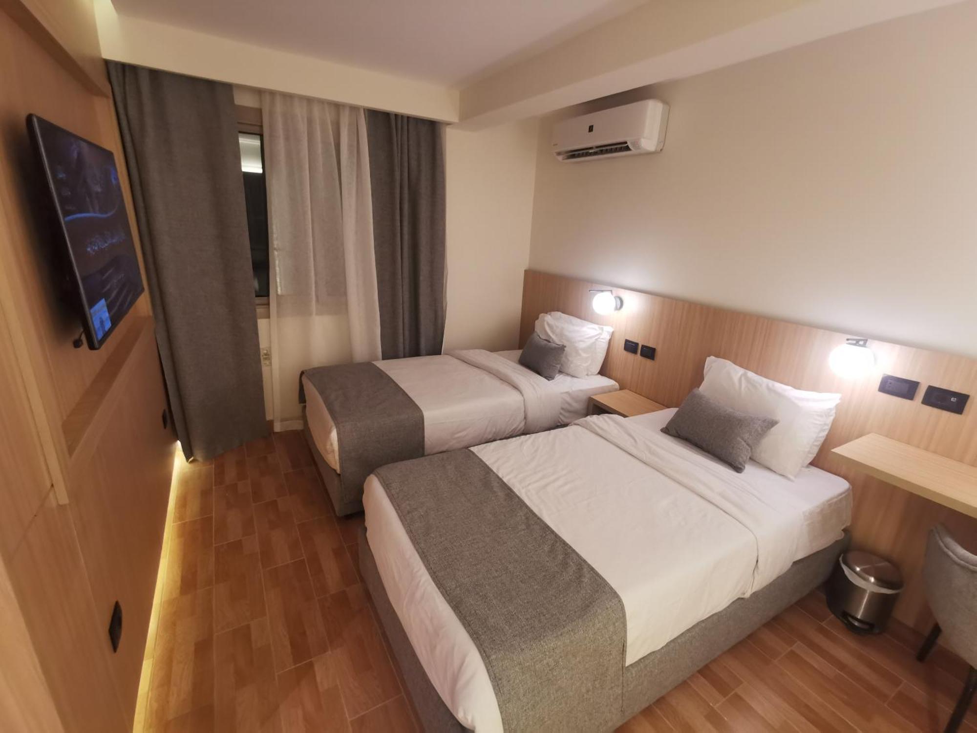 Green Plaza Inn "'Business &Families Only"' Alexandria Ngoại thất bức ảnh